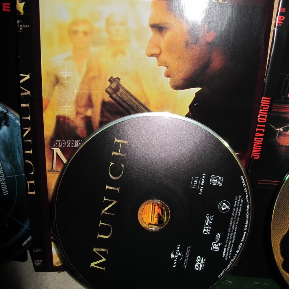 DVD Bundle - Picture 5 of 6